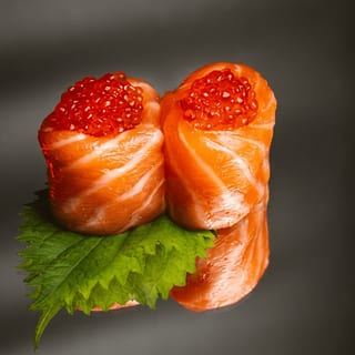 Salmon Ikura Gunkan