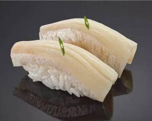 Hamachi Nigiri.