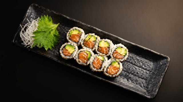 Salmon & Avocado Roll.