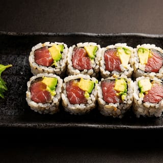 Tuna & Avocado Roll